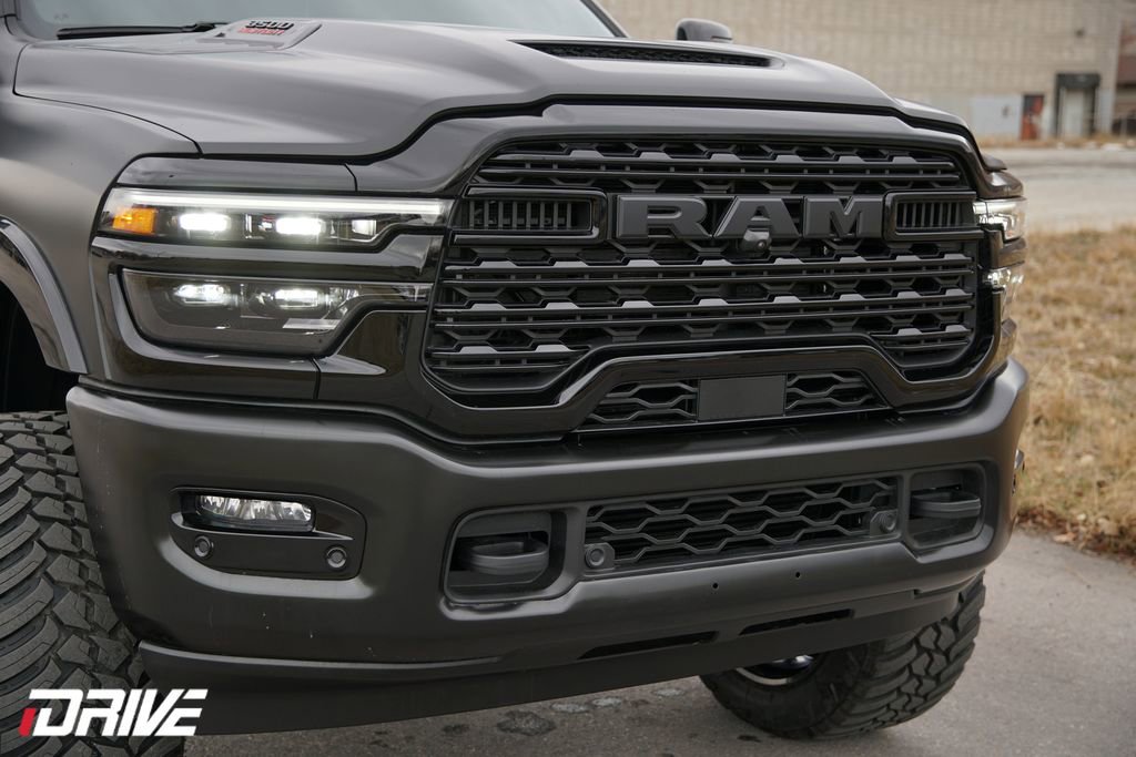 Used 2026 RAM 3500 Limited image 3