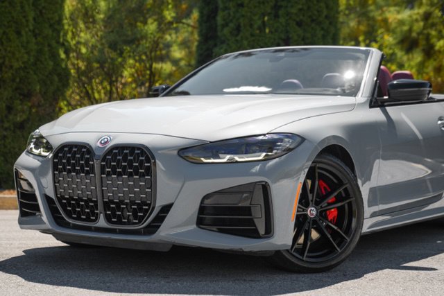 Used 2023 BMW M440i Convertible w/ Premium Package RWD image 2