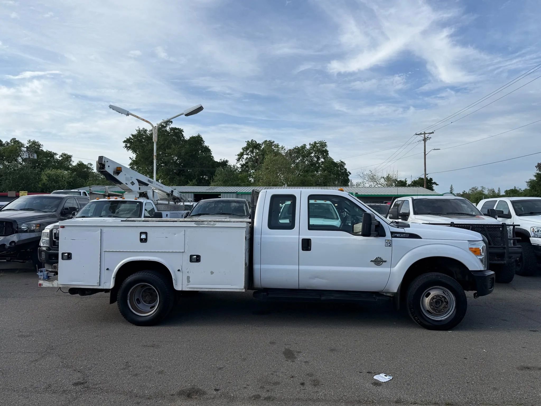 Used 2015 Ford F350 XL w/ Trailer Tow Package image 2