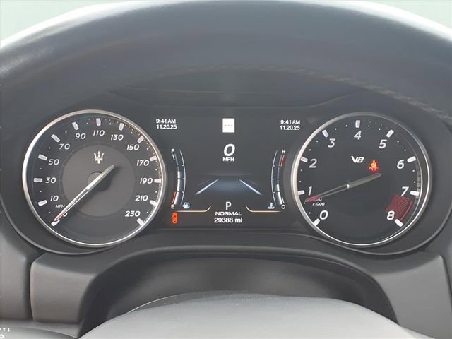 Used 2021 Maserati Ghibli Trofeo image 8