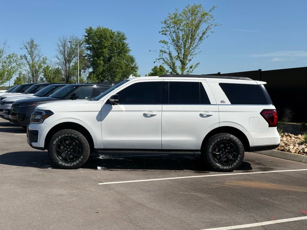 Used 2023 Ford Expedition Timberline image 14
