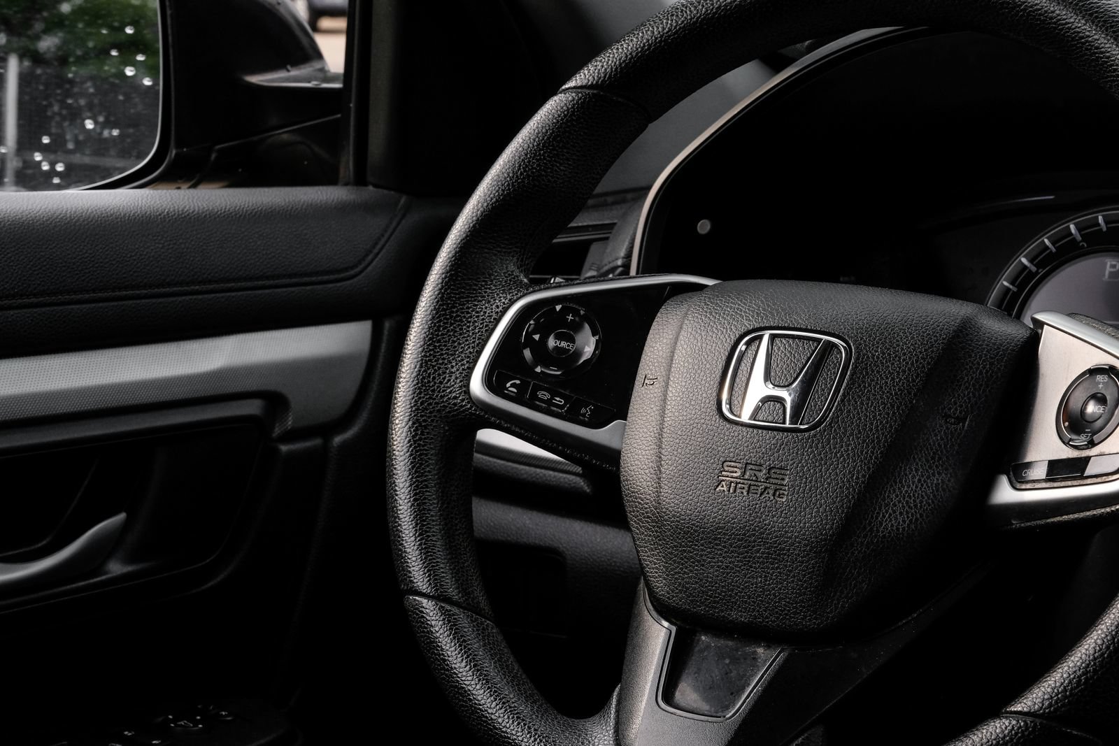Used 2019 Honda CR-V LX image 15