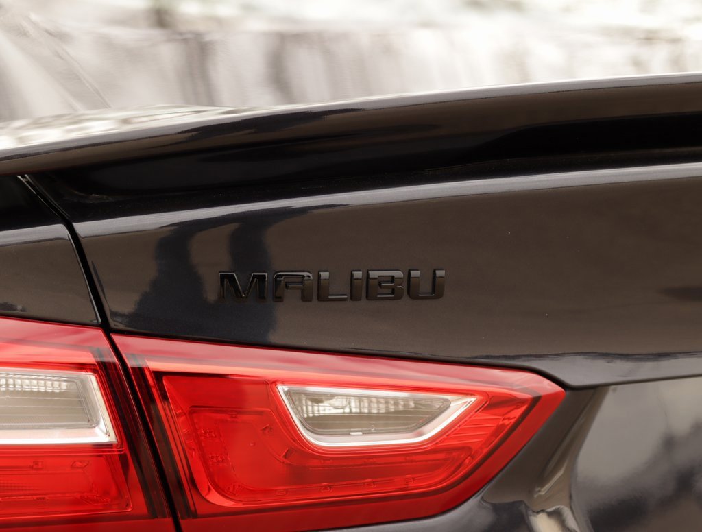 Certified 2022 Chevrolet Malibu RS image 30