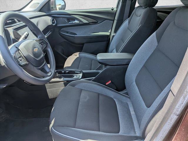 Used 2022 Chevrolet TrailBlazer LT w/ Convenience Package FWD image 14