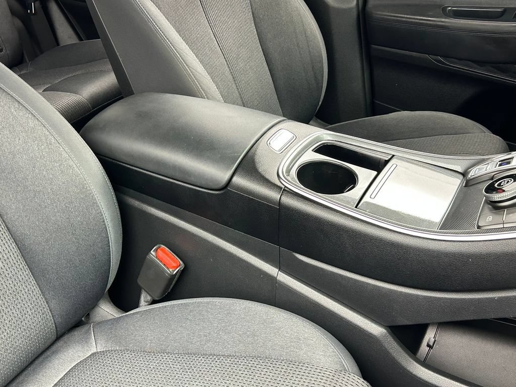 Used 2021 Hyundai Santa Fe SE FWD image 39
