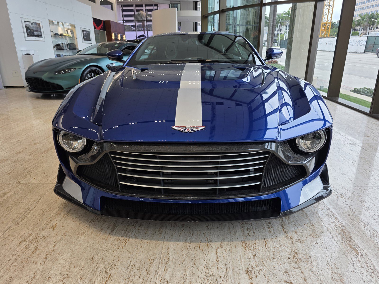 Used 2024 Aston Martin Valour Coupe image 6