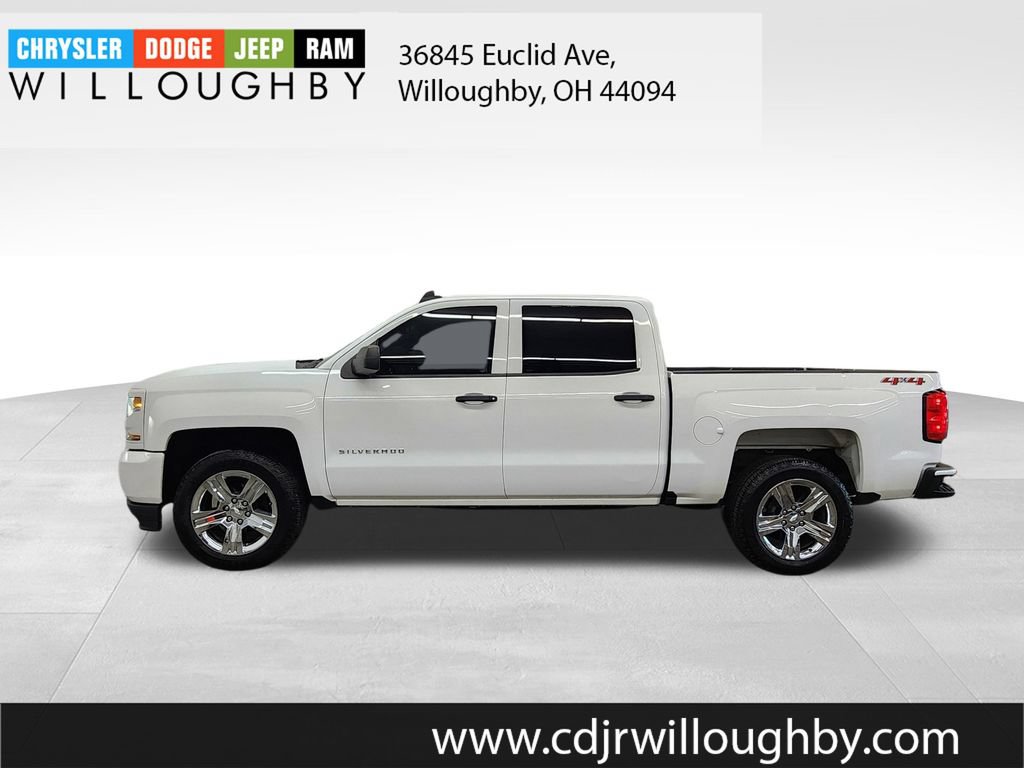Used 2018 Chevrolet Silverado 1500 Custom w/ Custom Value Package AWD/4WD image 5