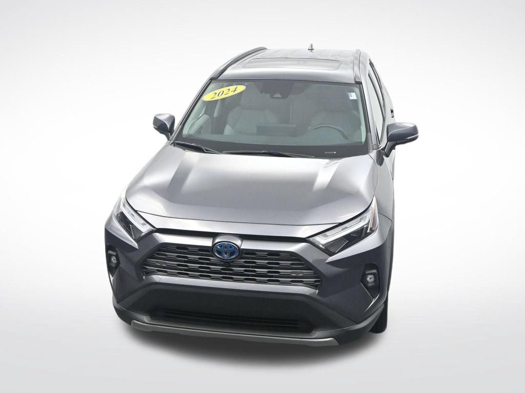 Used 2024 Toyota RAV4 Limited w/ Advanced Technology Package AWD/4WD image 30