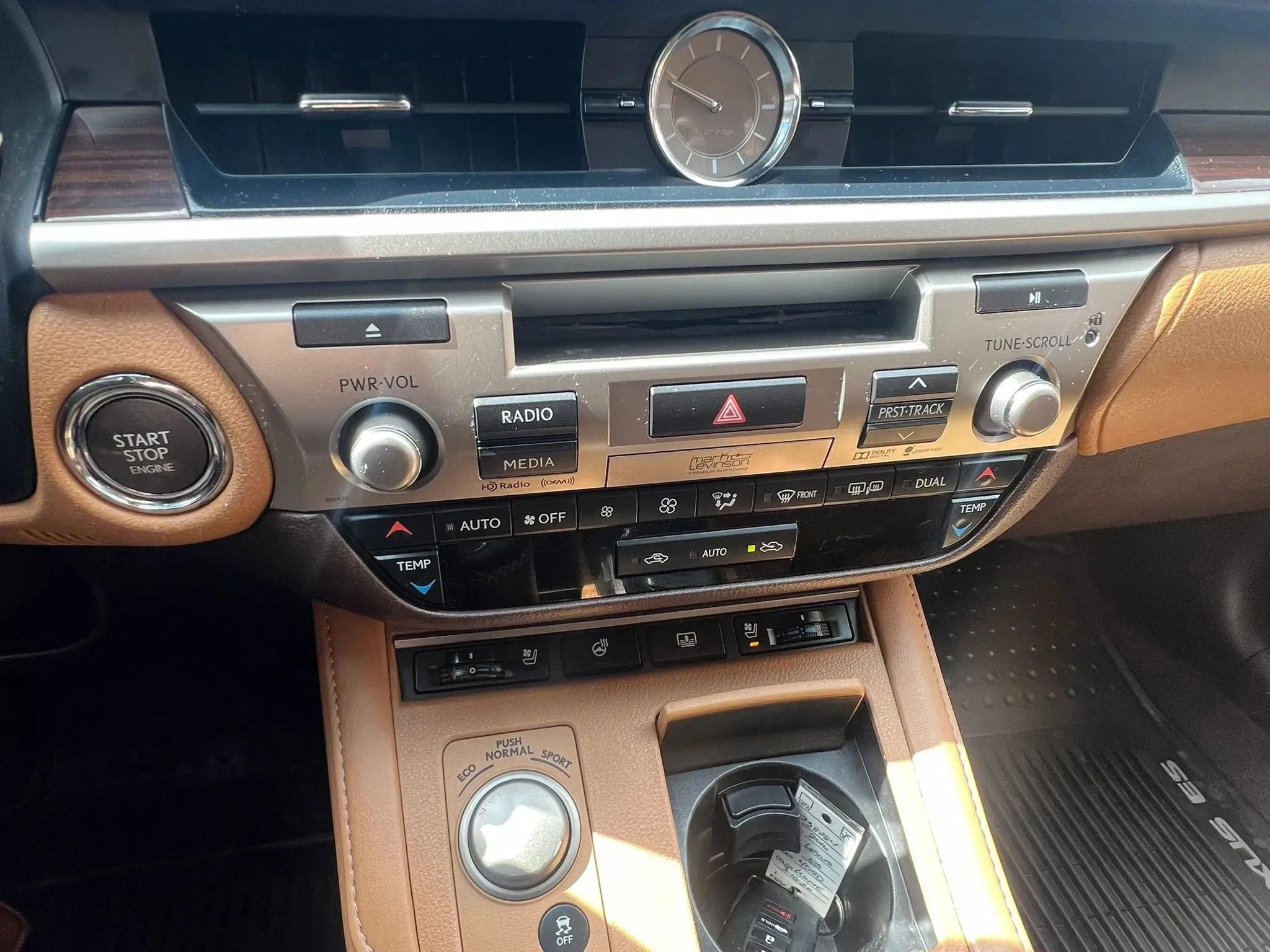 Used 2016 Lexus ES 350 FWD image 22