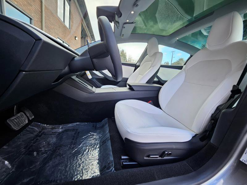 Used 2025 Tesla Model 3 Long Range image 35