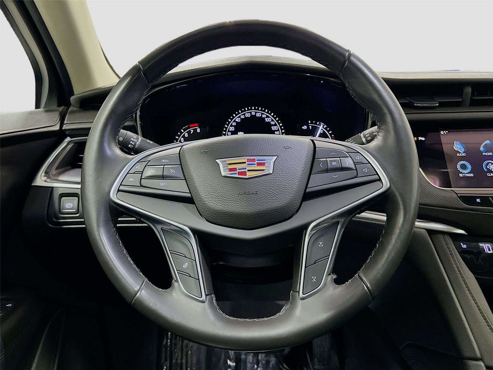 Used 2017 Cadillac XT5 Luxury image 13