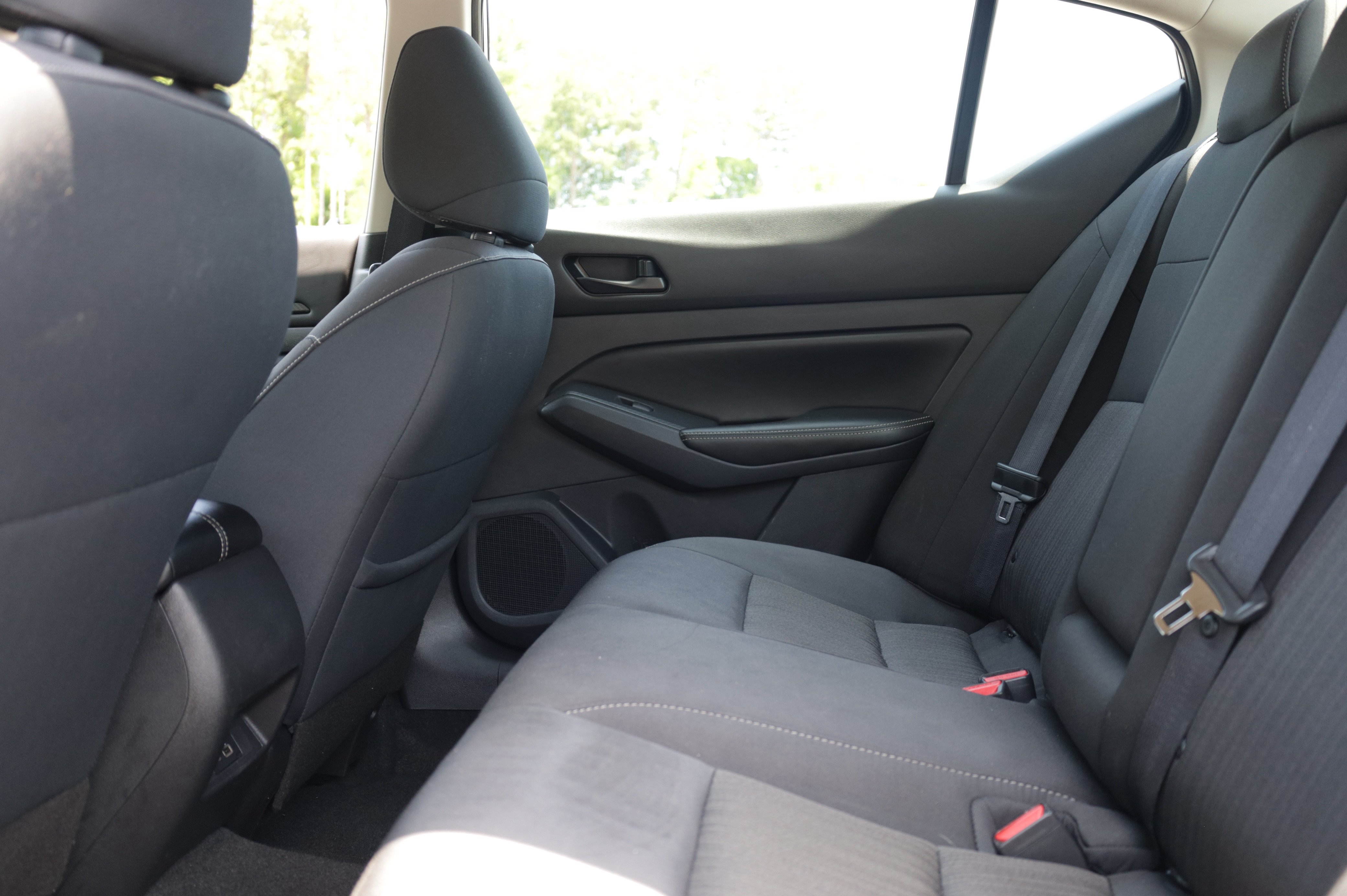 Used 2024 Nissan Altima 2.5 SV FWD image 26