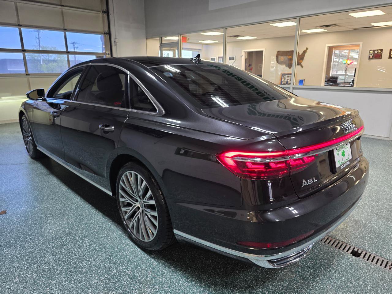 Used 2019 Audi A8 L 3.0T w/ Executive Package image 9