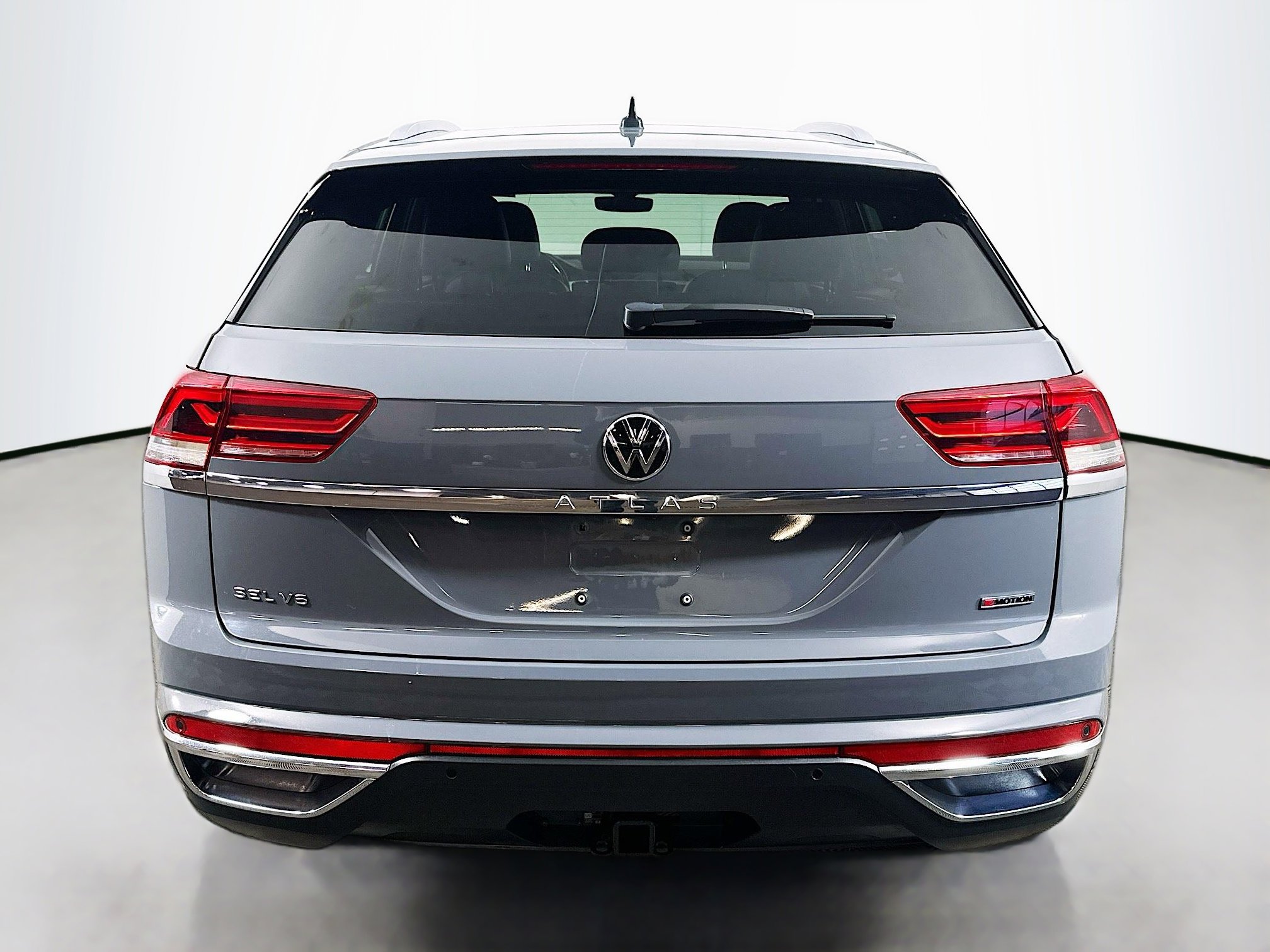 Used 2020 Volkswagen Atlas Cross Sport SEL Premium image 6