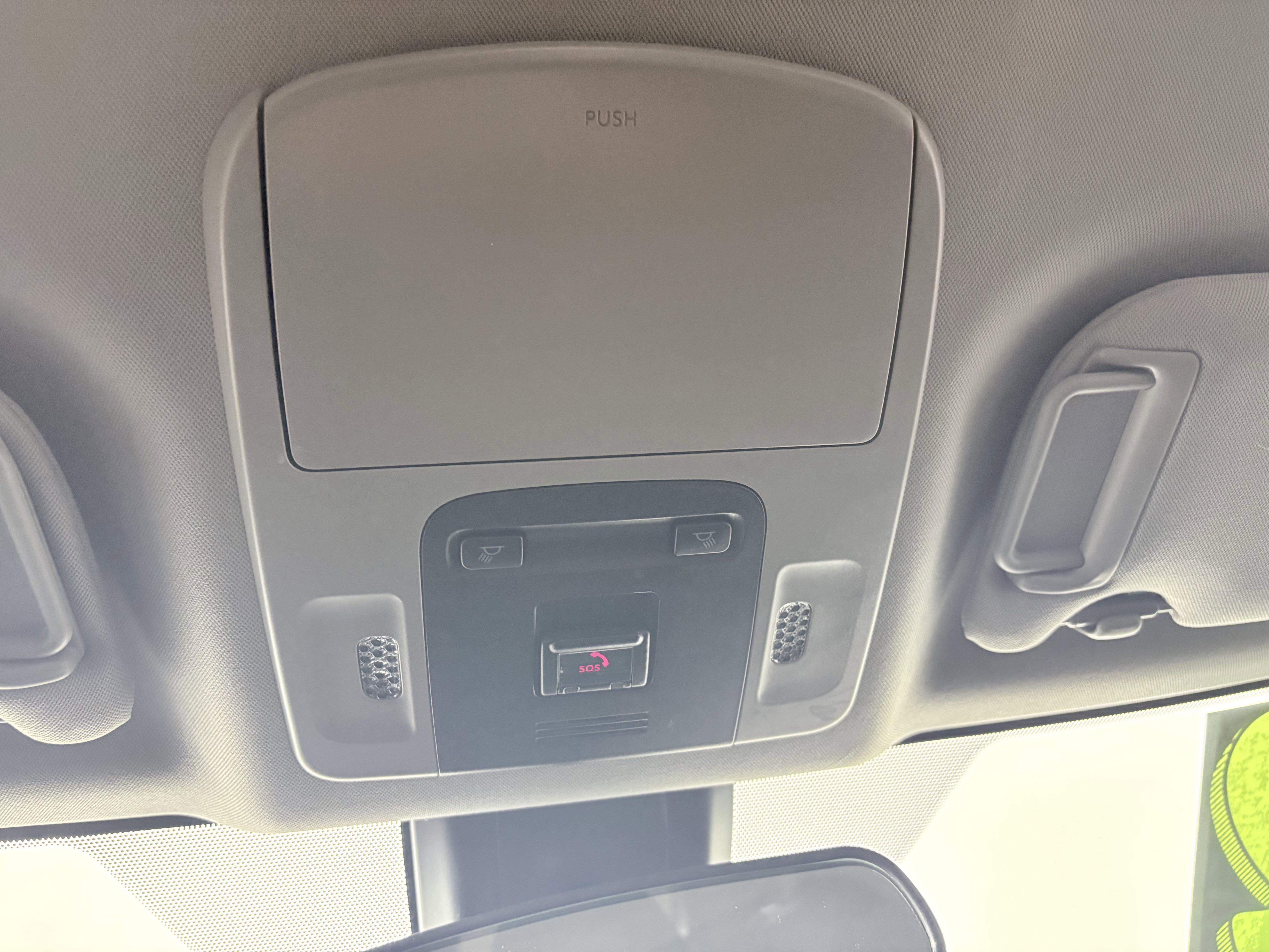 Used 2022 Toyota Camry LE image 20