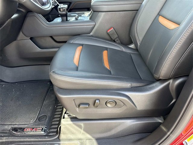 Used 2025 GMC Sierra 1500 AT4 w/ AT4 Premium Package image 11
