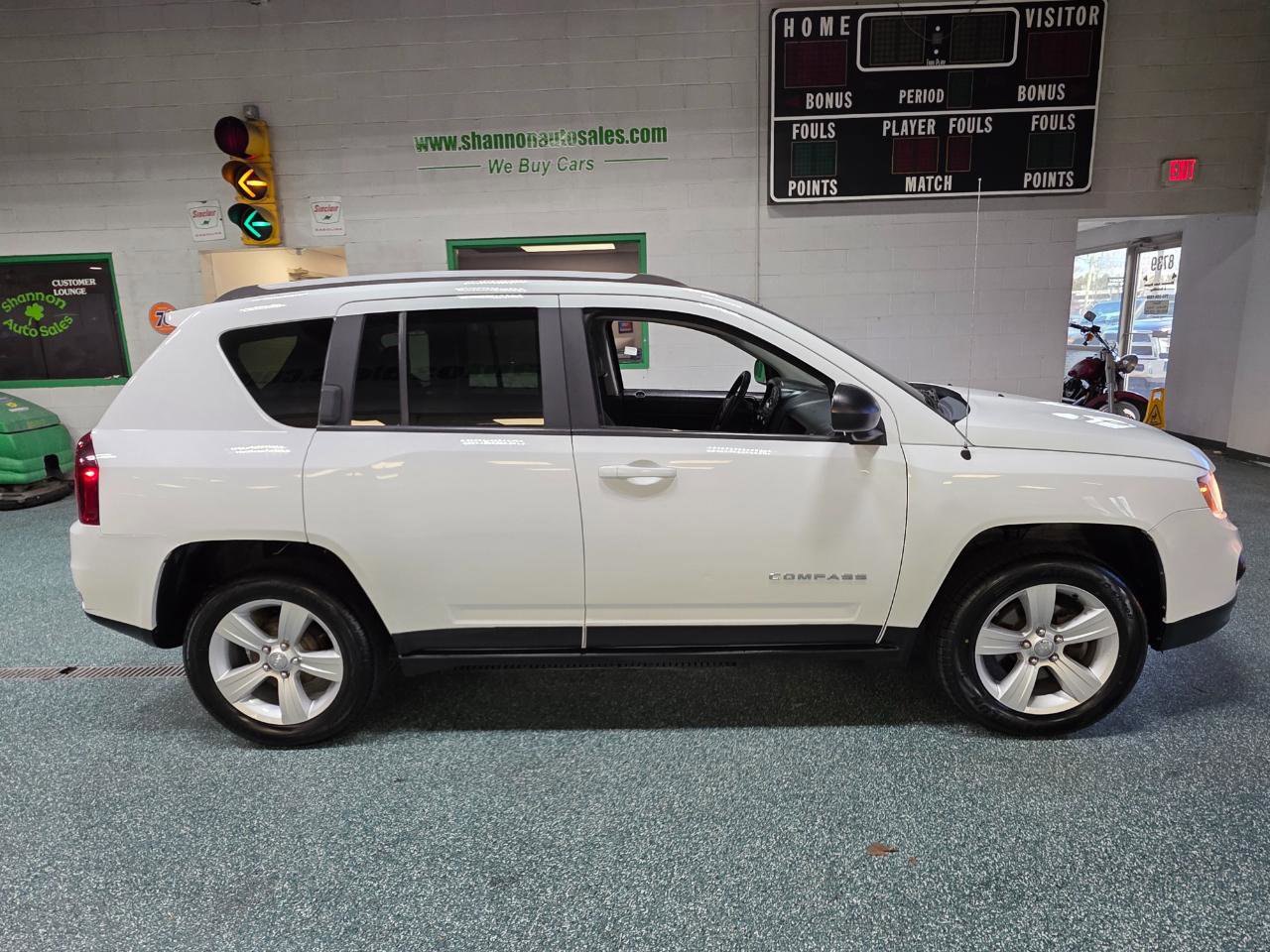 Used 2016 Jeep Compass Sport w/ Power Value Group image 5