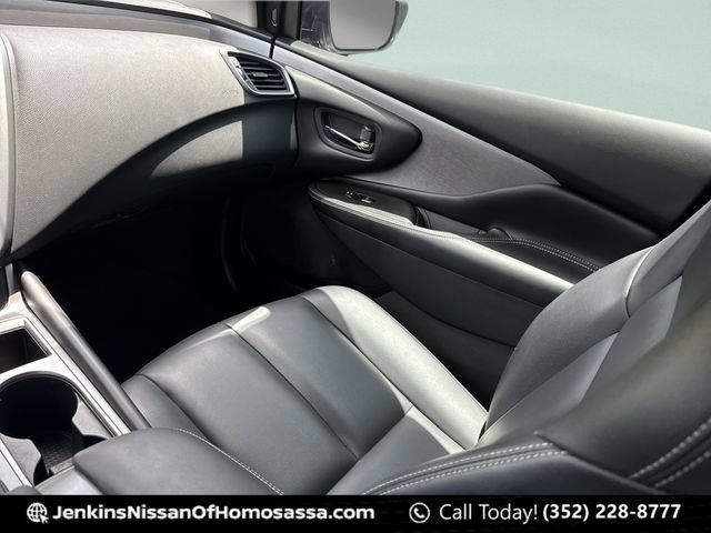 Certified 2023 Nissan Murano SV w/ SV Midnight Edition Package FWD image 26