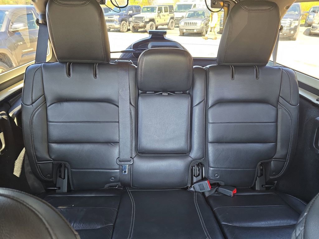 Used 2018 Jeep Wrangler Unlimited Sahara w/ LED Lighting Group image 24