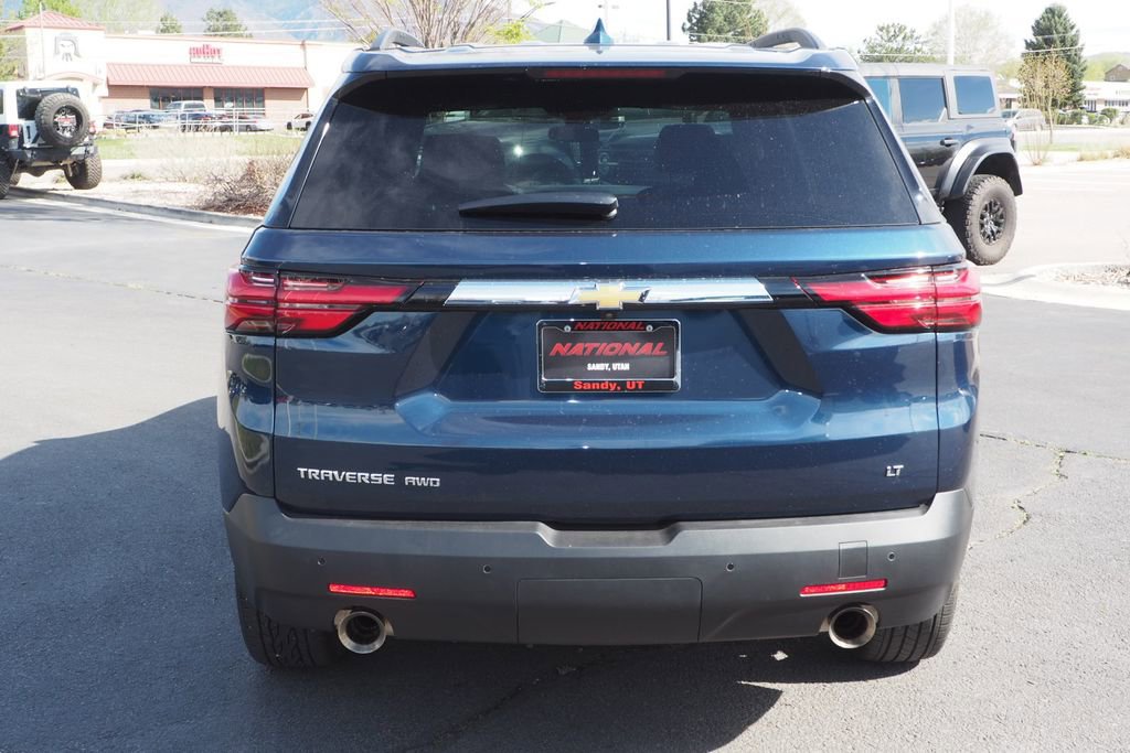 Used 2023 Chevrolet Traverse LT AWD/4WD image 5