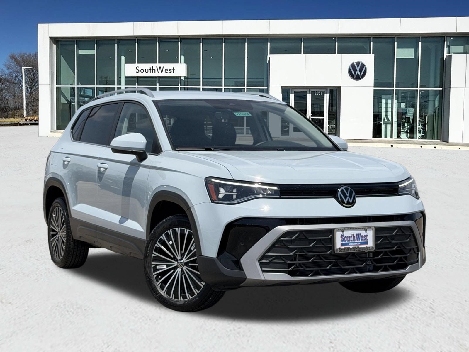 New 2026 Volkswagen Taos SE