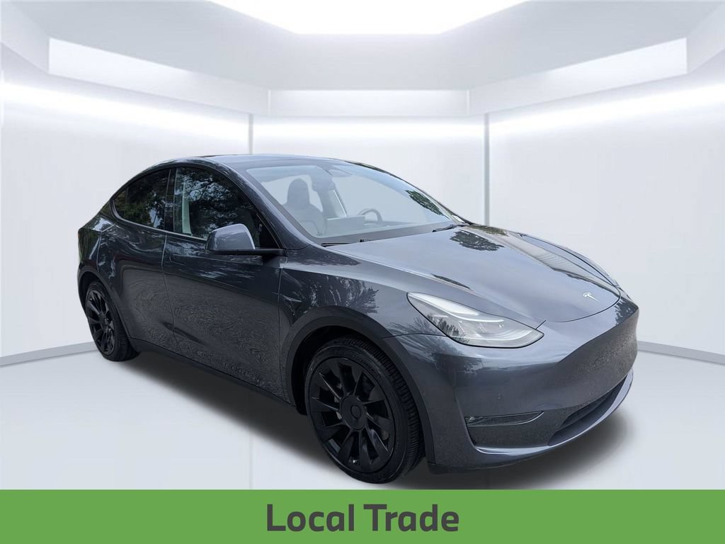 Used 2022 Tesla Model Y Long Range AWD/4WD image 9