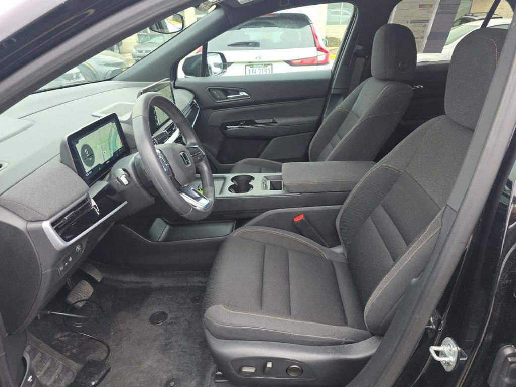 Used 2024 Honda Prologue EX image 3
