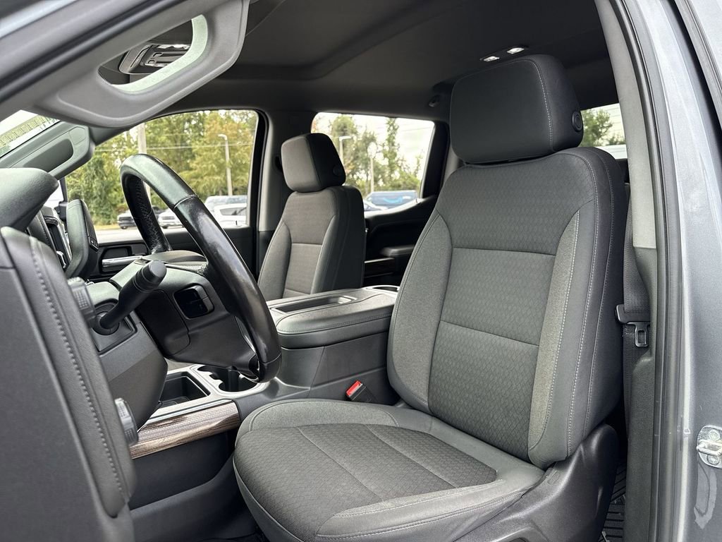 Used 2022 Chevrolet Silverado 1500 RST w/ Bed Protection Package image 11