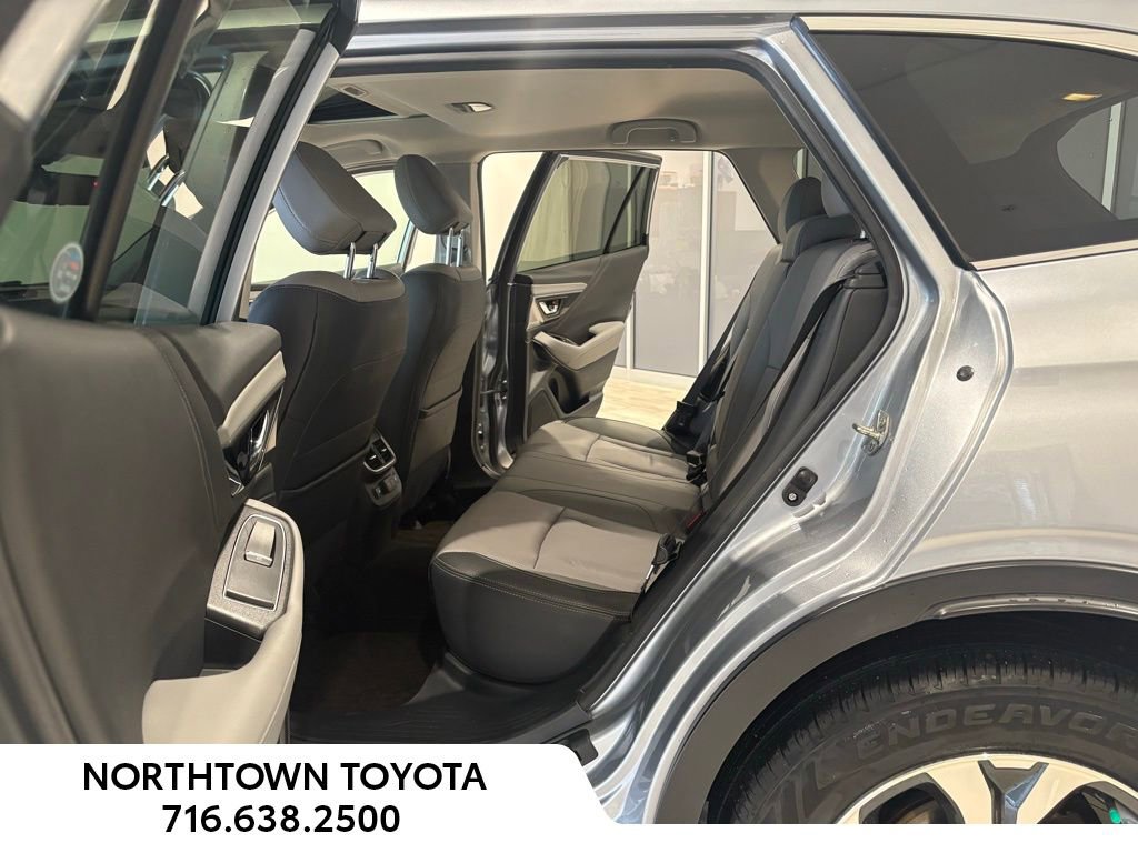 Used 2020 Subaru Outback Limited image 22