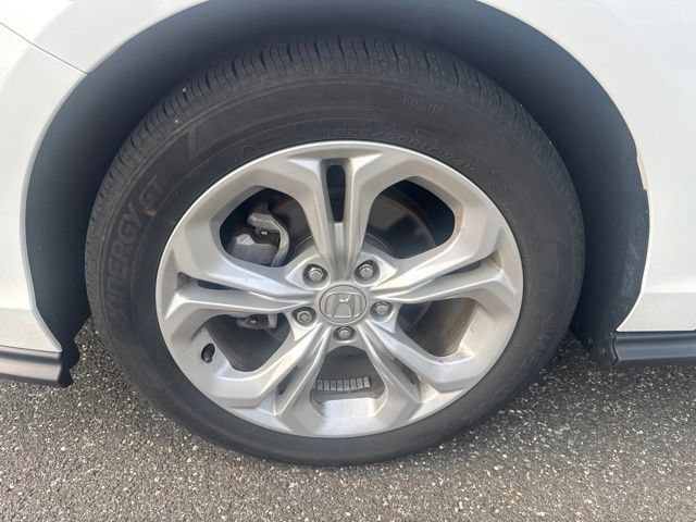Certified 2023 Honda Accord LX image 11