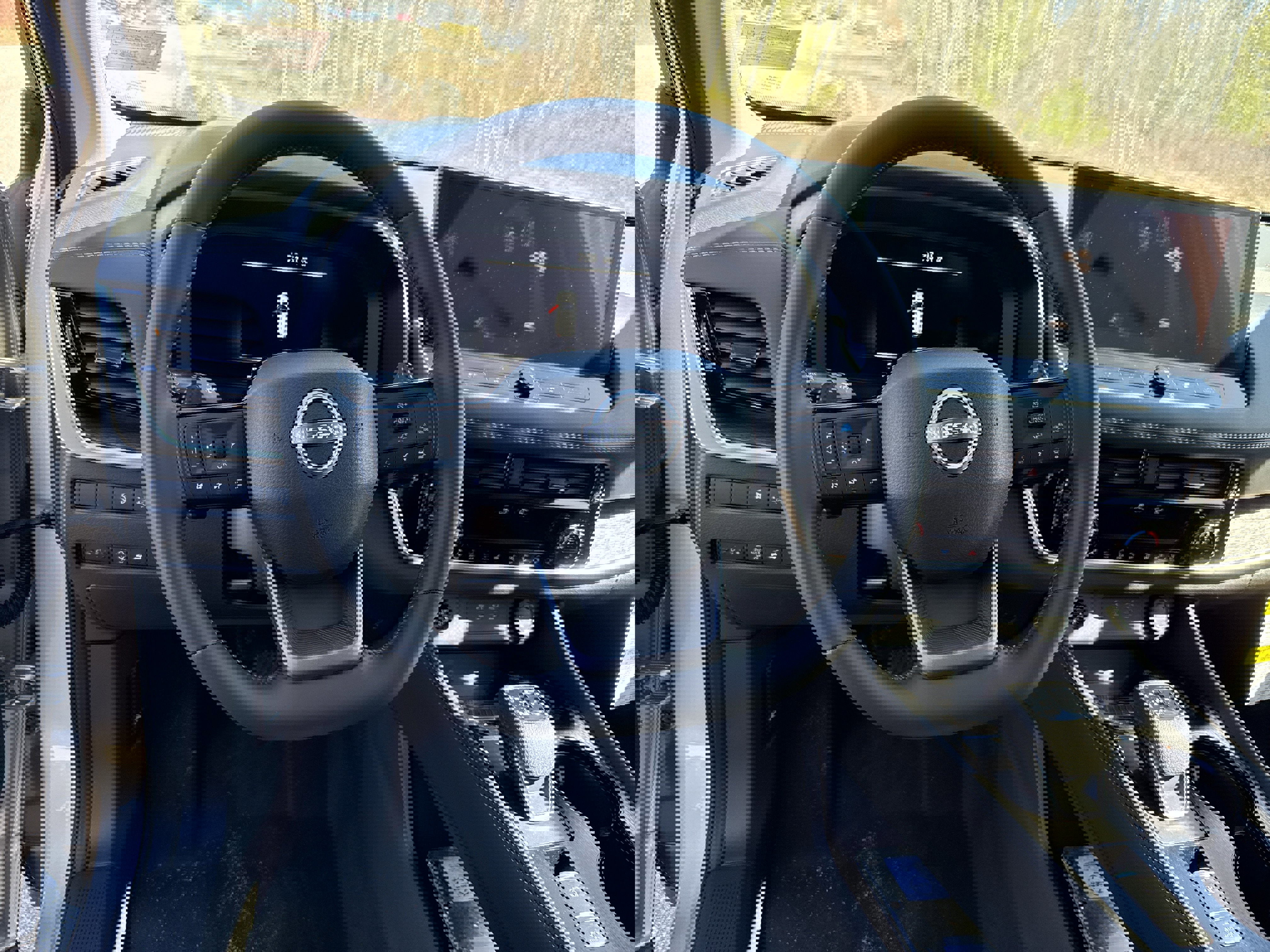 New 2026 Nissan Rogue Platinum image 15