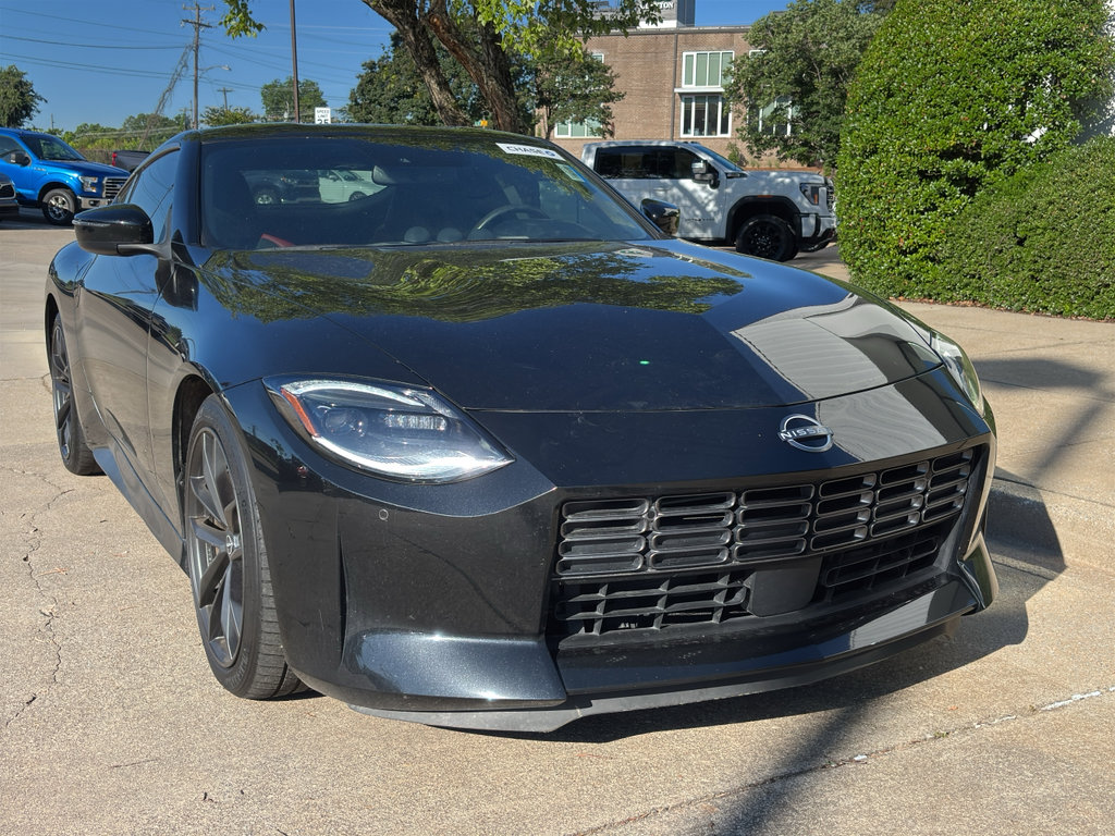 Used 2023 Nissan Z w/ Floor Mat Package (L93)