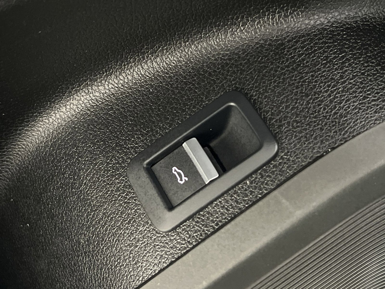 Used 2024 Audi Q5 2.0T Premium Plus image 32