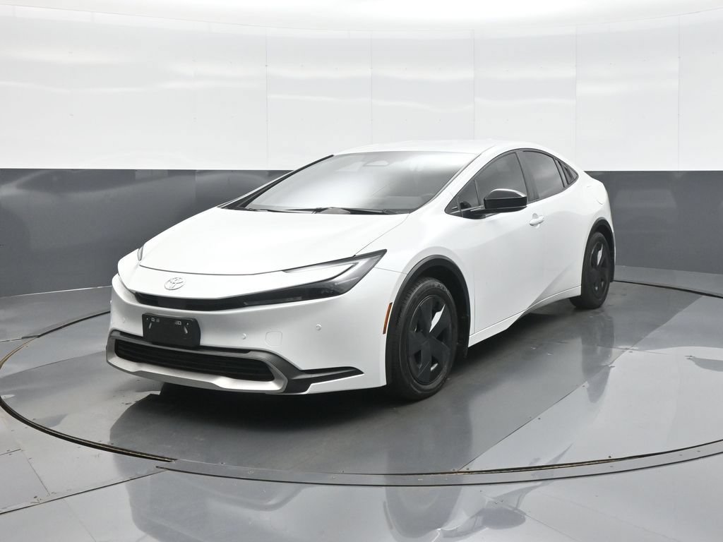 Certified 2024 Toyota Prius Prime FWD image 3