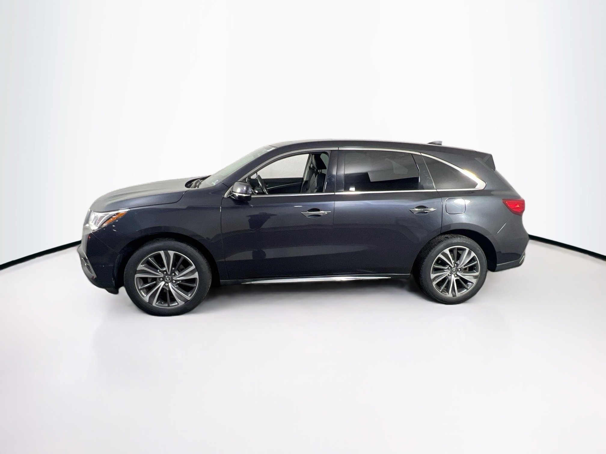 Used 2019 Acura MDX w/ Technology & Entertainment image 8
