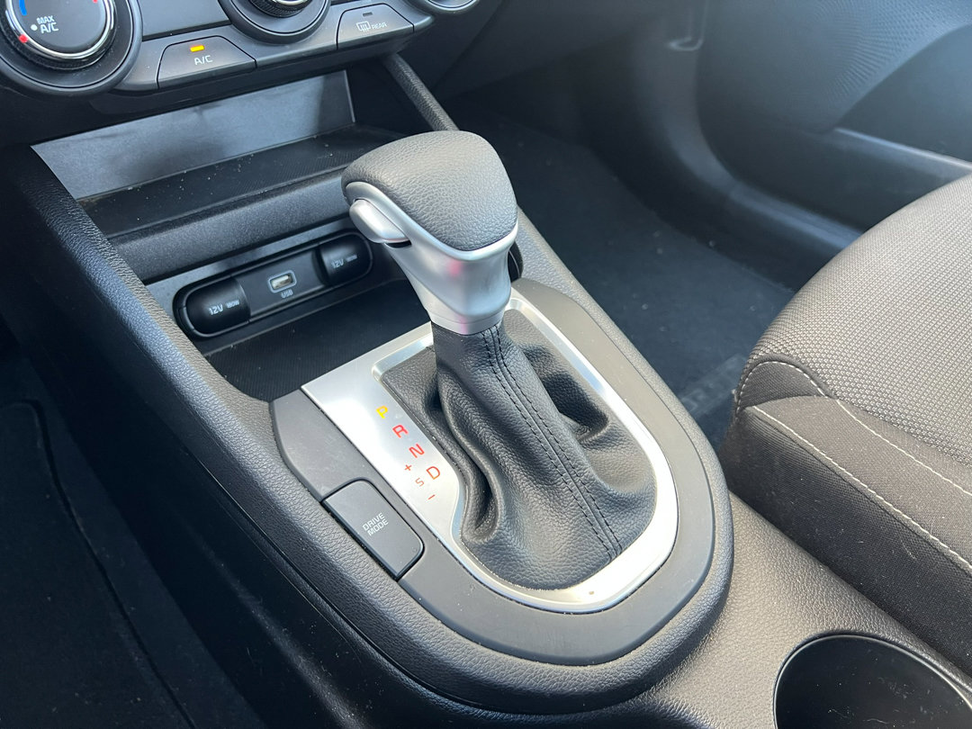 Used 2023 Kia Forte LXS w/ LXS Technology Package image 19