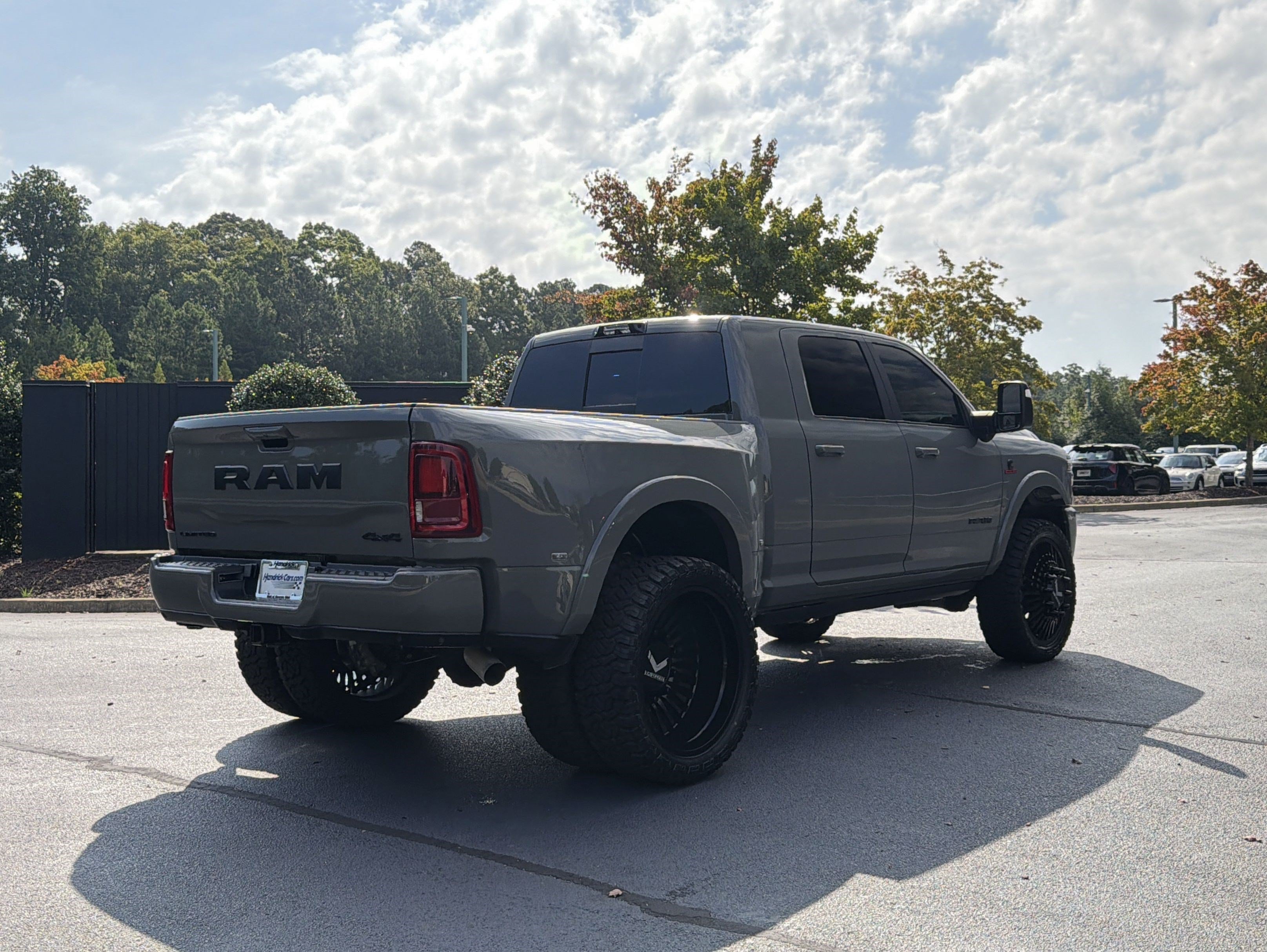 Used 2026 RAM 3500 Limited AWD/4WD image 3