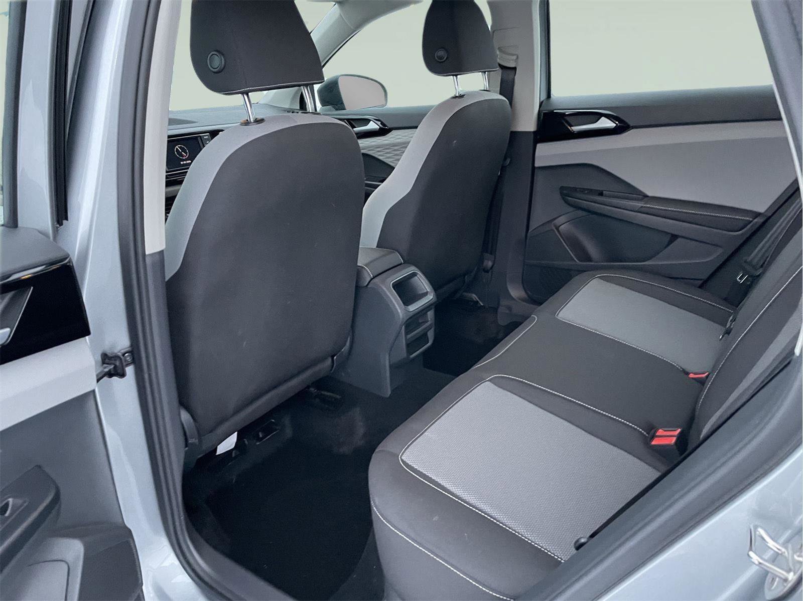 Used 2024 Volkswagen Taos S image 14