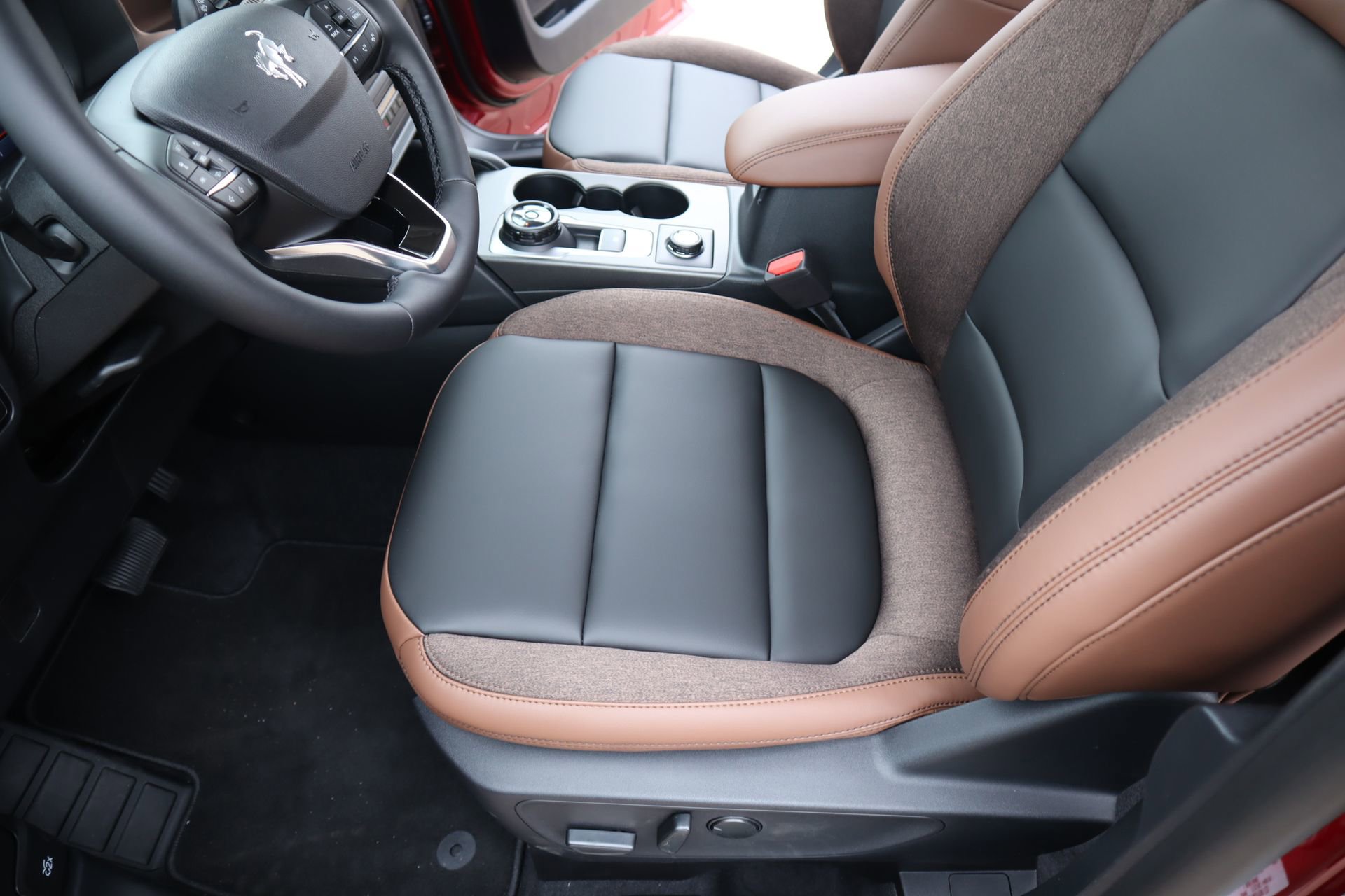 New 2026 Ford Bronco Sport Outer Banks w/ Outer Banks Tech Package+ image 11