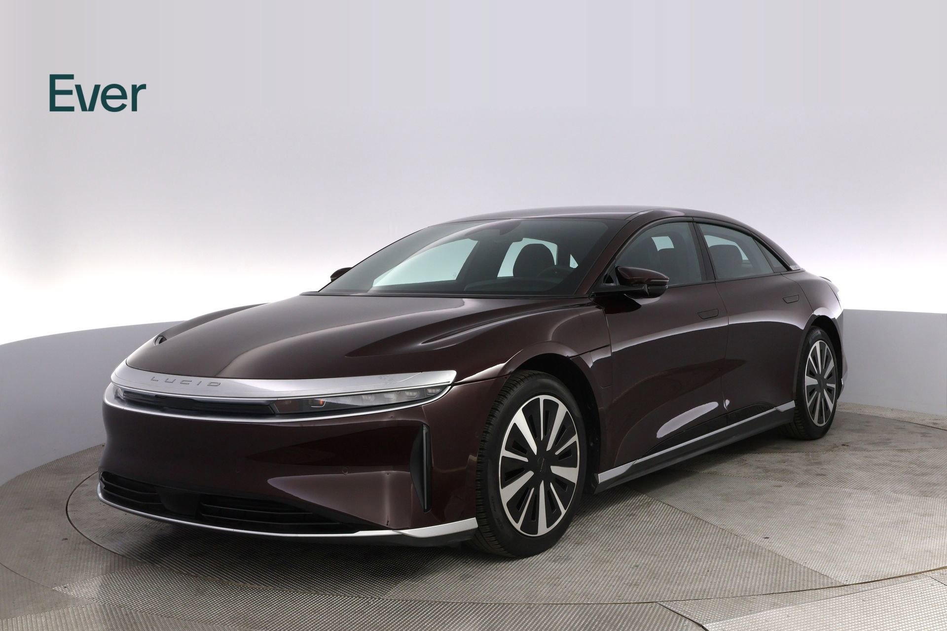 Used 2023 Lucid Air Pure image 2