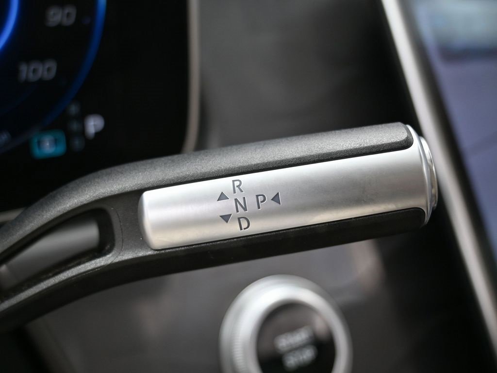 Used 2022 Mercedes-Benz EQS 450+ Sedan image 23