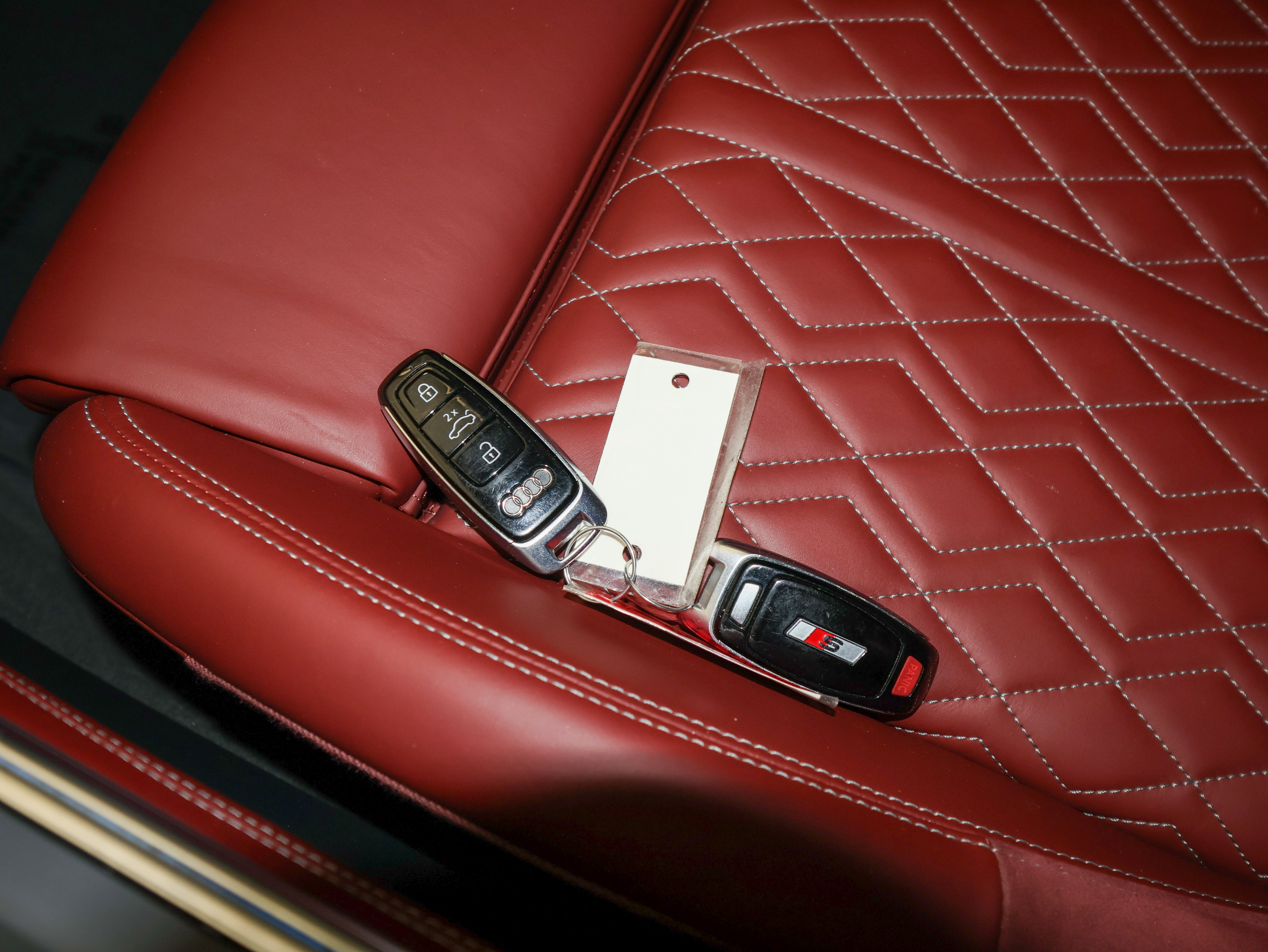 Used 2020 Audi S7 Prestige w/ Prestige Package image 44