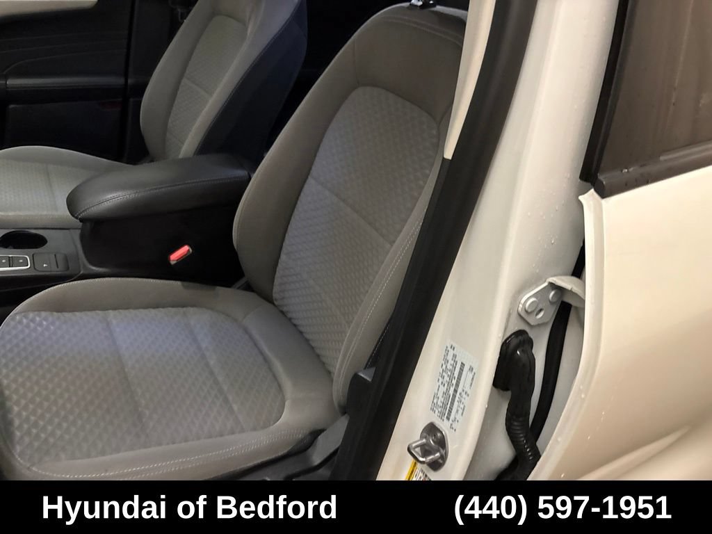 Used 2021 Ford Escape SE AWD/4WD image 13