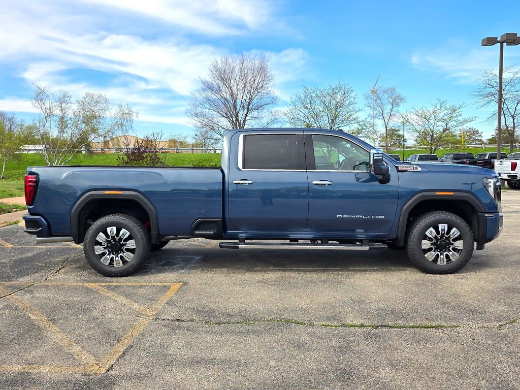 New 2026 GMC Sierra 2500 Denali w/ Denali Reserve Package AWD/4WD image 10