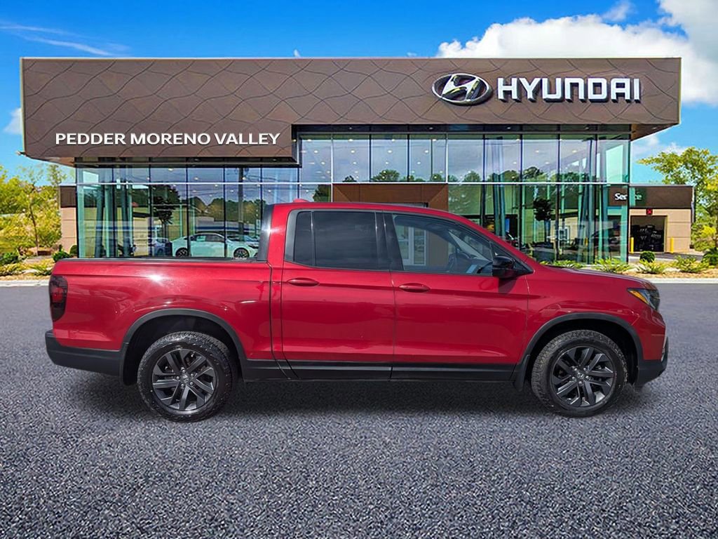 Used 2023 Honda Ridgeline Sport image 3