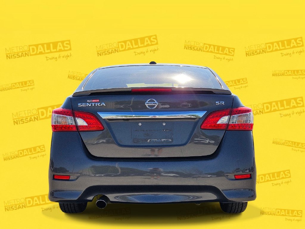 Used 2015 Nissan Sentra SR w/ SR Premium Package FWD image 4