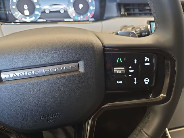 Certified 2025 Land Rover Range Rover Evoque Dynamic SE AWD/4WD image 21