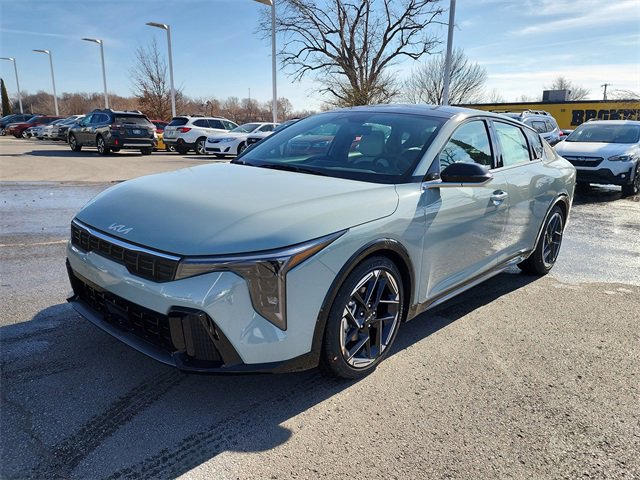 New 2026 Kia K4 GT-Line image 8
