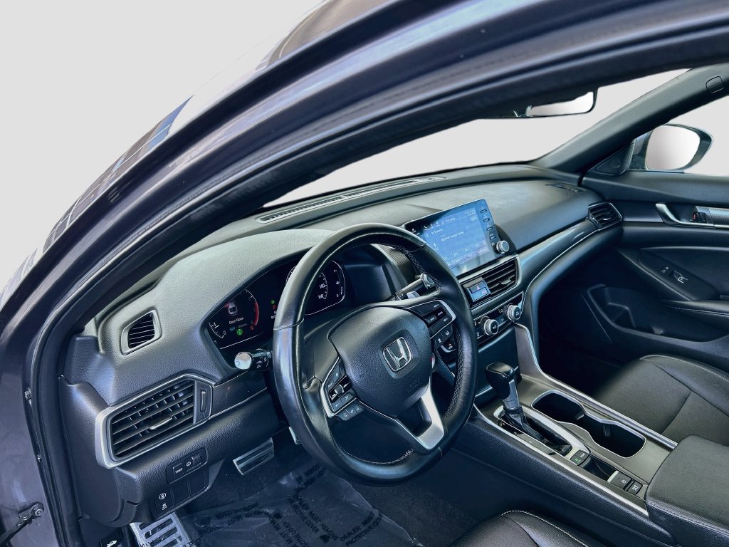 Used 2019 Honda Accord Sport image 9