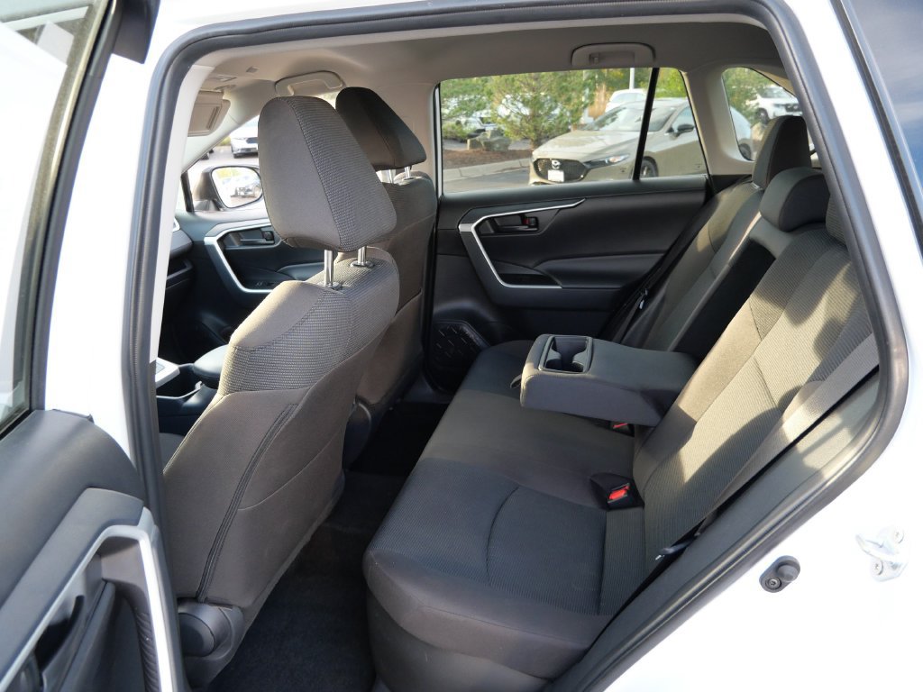 Certified 2025 Toyota RAV4 LE AWD/4WD image 11